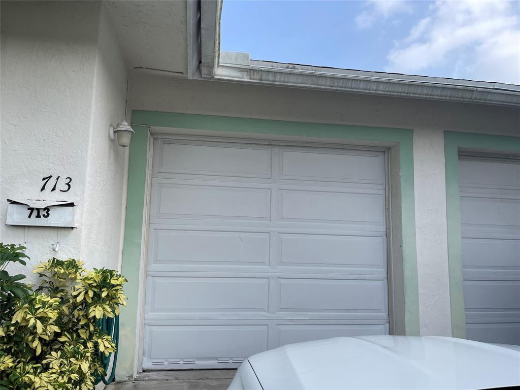 713 Ne 4th Street - Photo 3