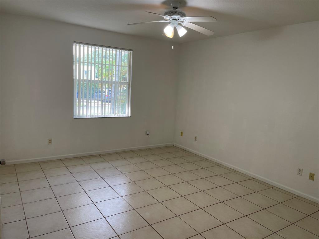 713 Ne 4th Street - Photo 17