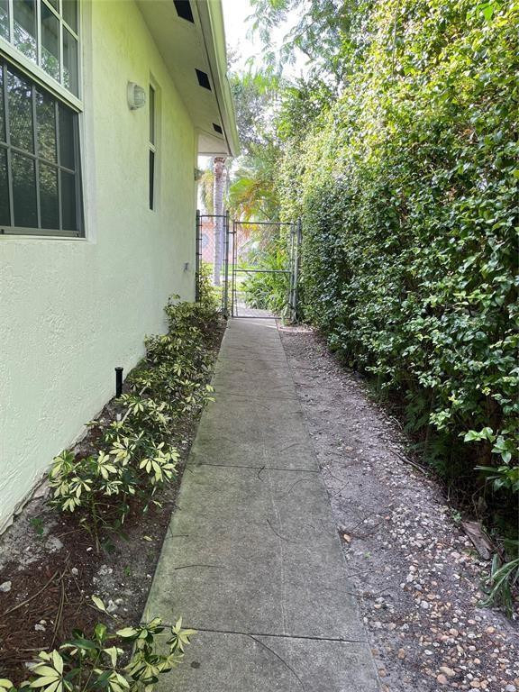 713 Ne 4th Street - Photo 5