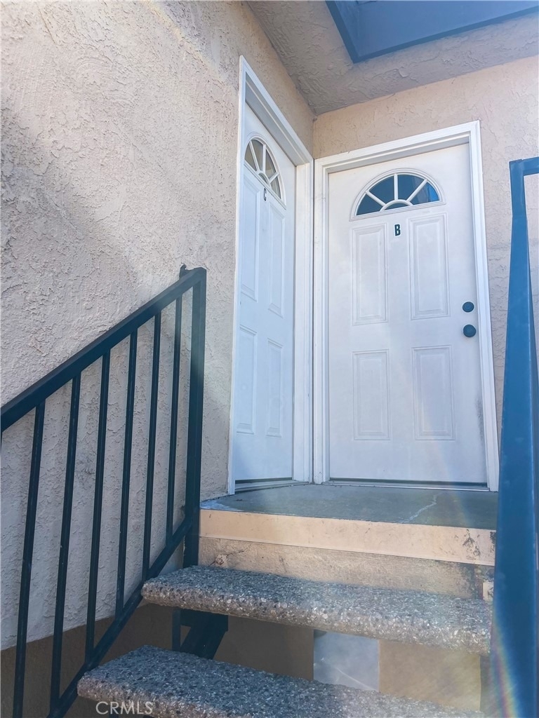 16701 Lynn Lane - Photo 2
