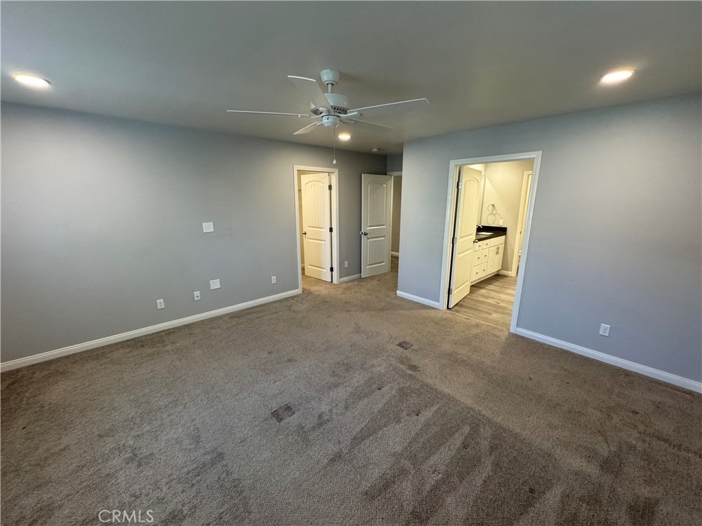 501 Villa Way - Photo 30