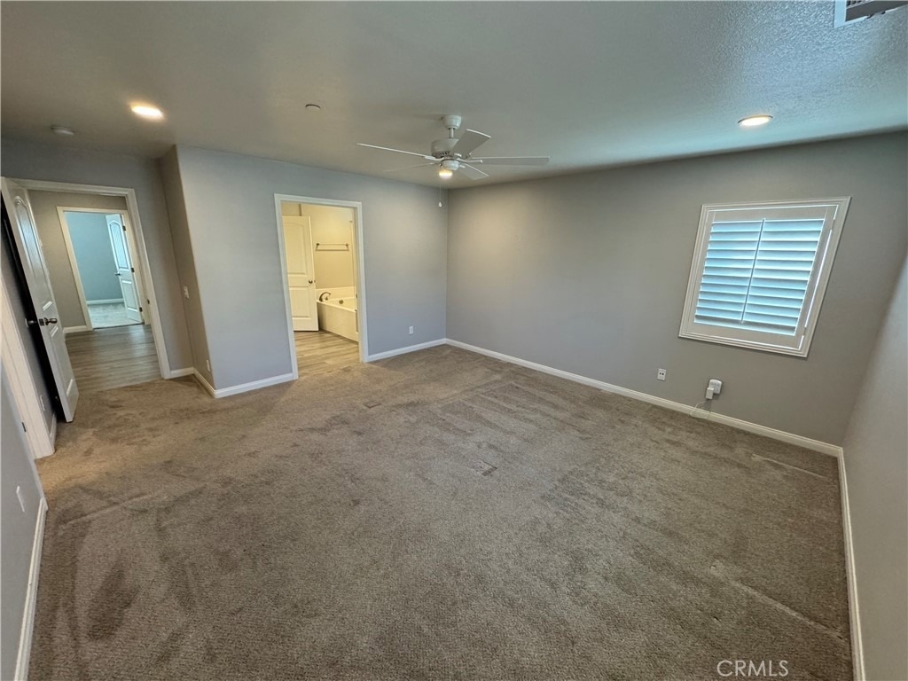 501 Villa Way - Photo 28