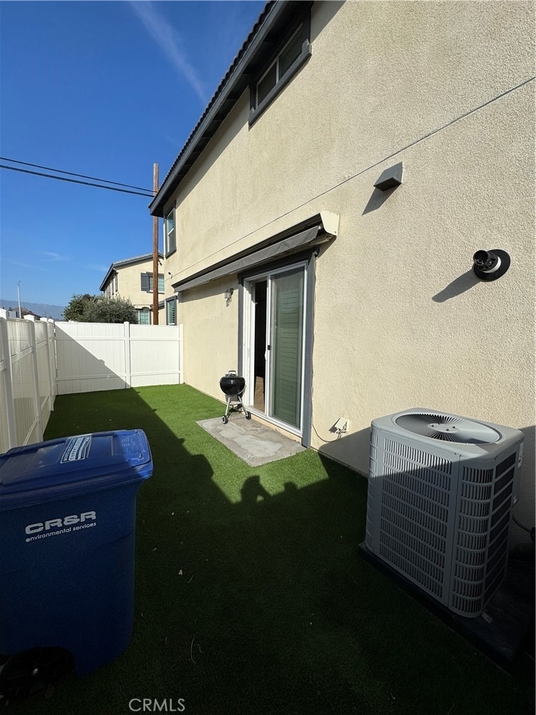 501 Villa Way - Photo 35