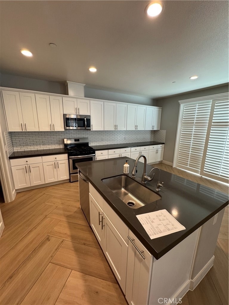 501 Villa Way - Photo 10