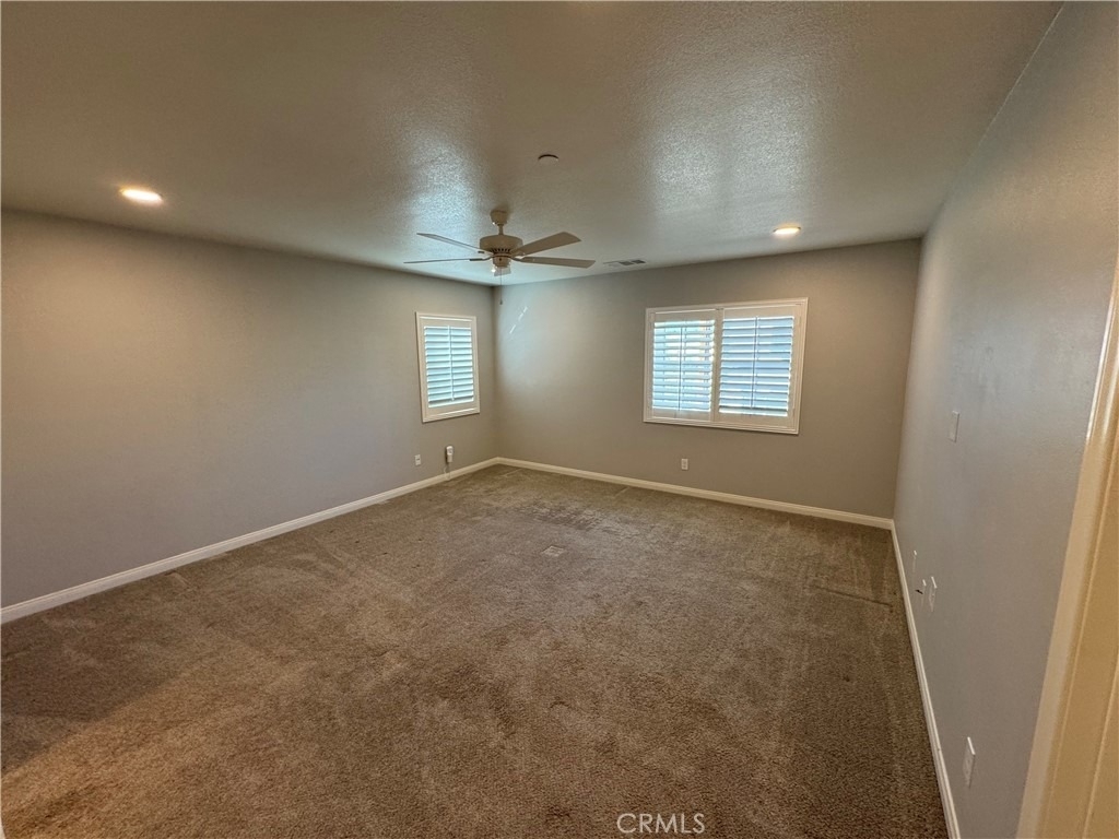 501 Villa Way - Photo 25