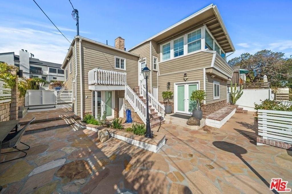 7520 Earldom Avenue - Photo 12