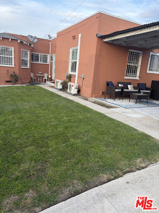 1956 W 73rd Street - Photo 14