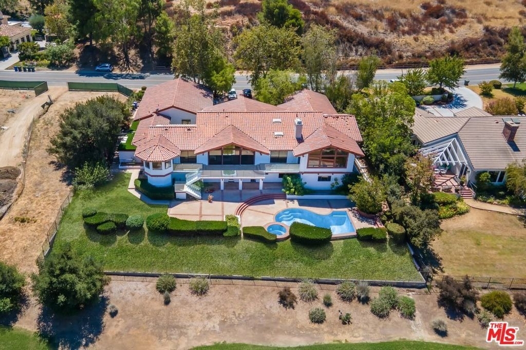 5109 Lakeview Canyon Road - Photo 5