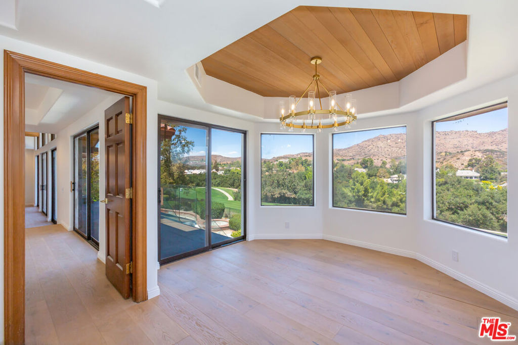 5109 Lakeview Canyon Road - Photo 15