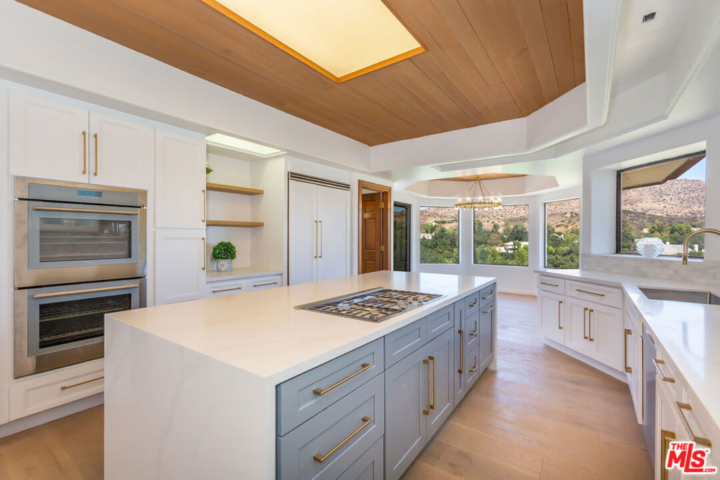 5109 Lakeview Canyon Road - Photo 8