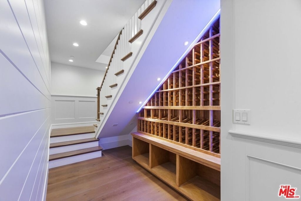 566 Ida Street - Photo 41