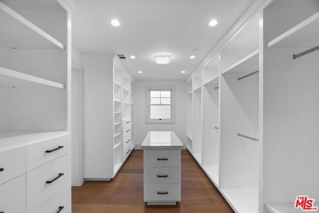 566 Ida Street - Photo 18