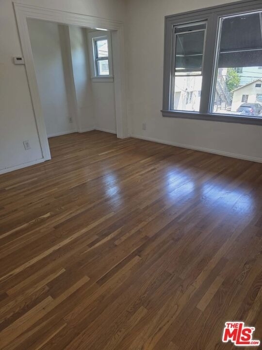 1275 N Wilton Place - Photo 3