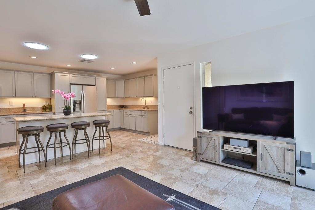 1421 Sunflower Circle N - Photo 16