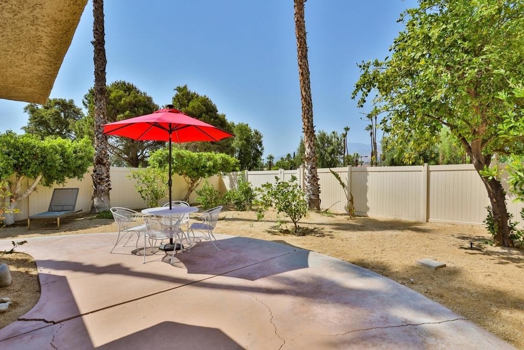 1421 Sunflower Circle N - Photo 26