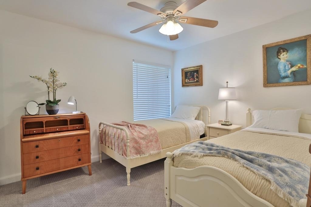 1421 Sunflower Circle N - Photo 6