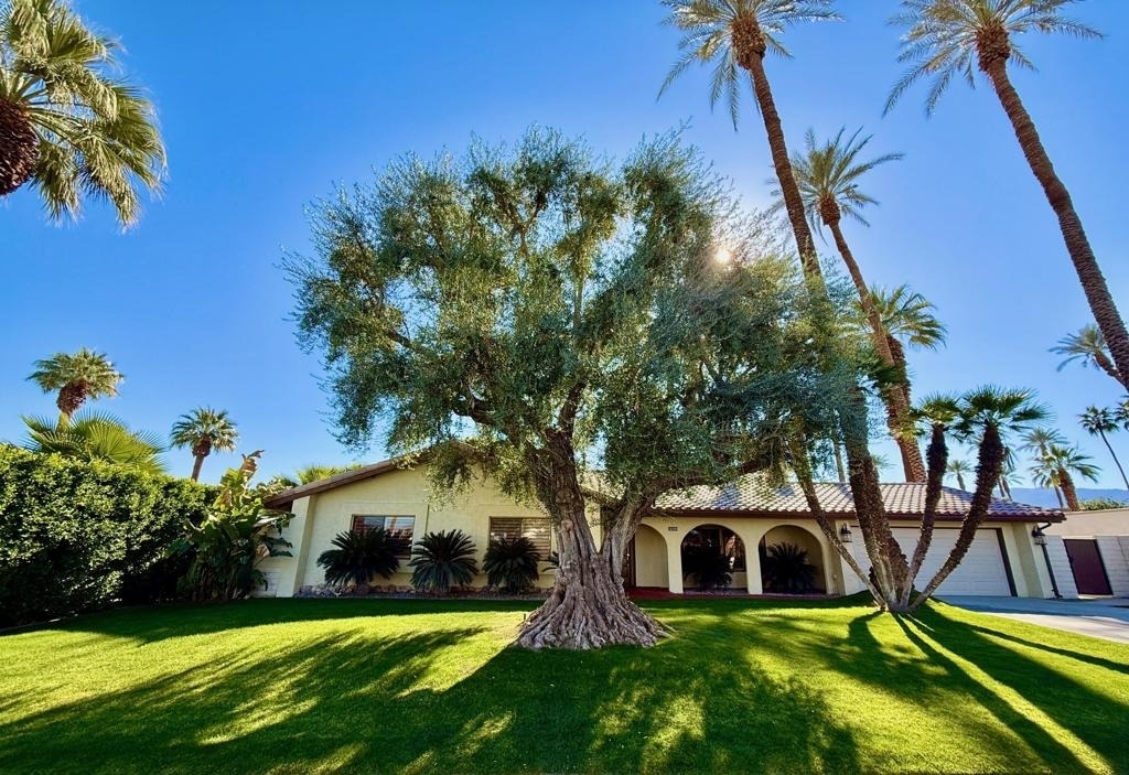 75309 Palm Shadow Drive - Photo 1
