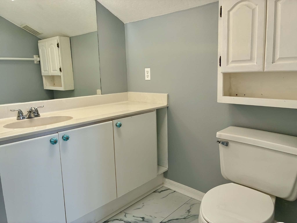 1930 Westminster Circle - Photo 12