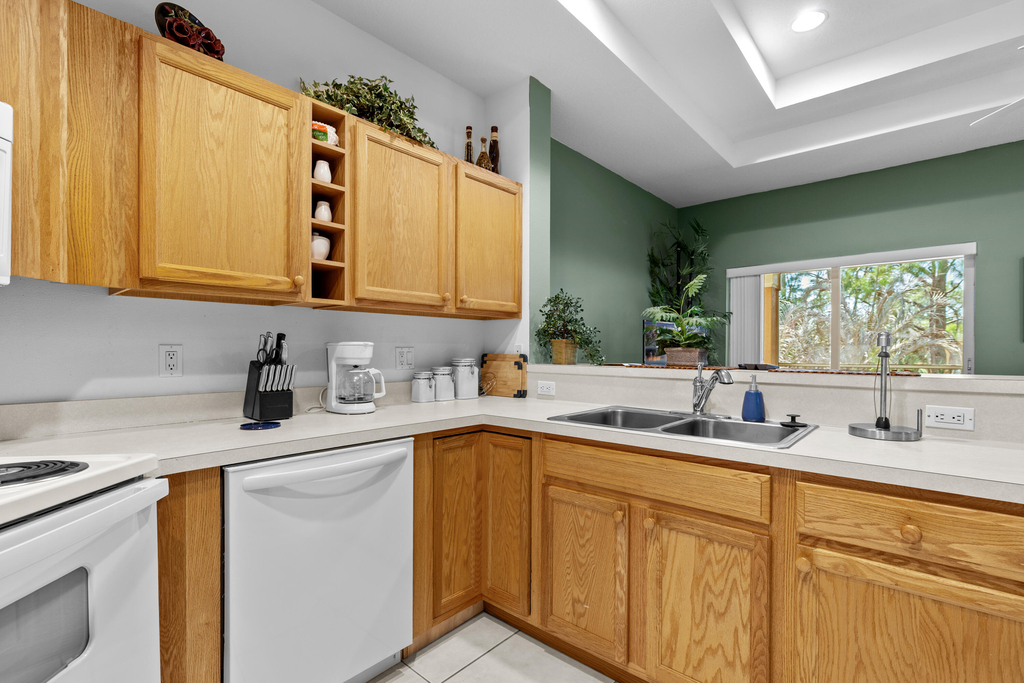 8243 Mulligan Circle - Photo 13