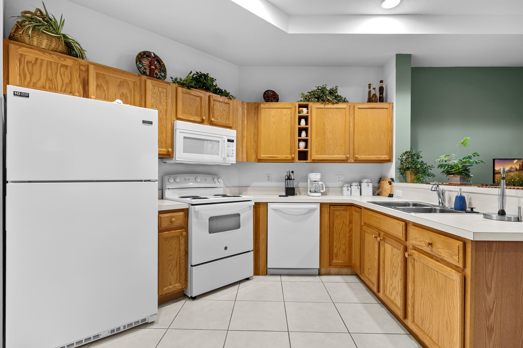 8243 Mulligan Circle - Photo 12