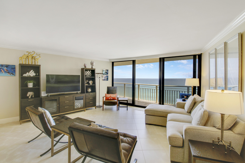 3000 N Ocean Drive N - Photo 1