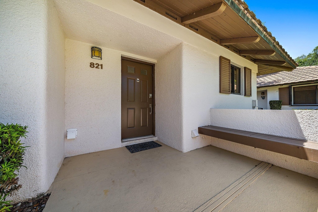 821 Club Drive - Photo 1