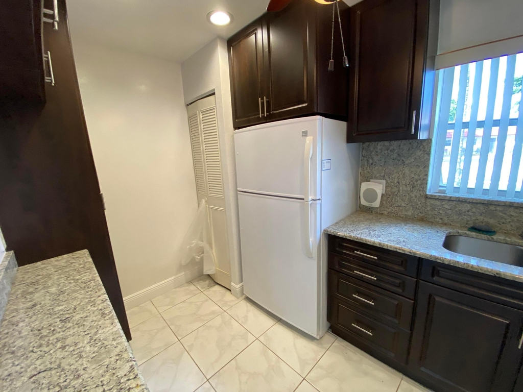 138 Lake Frances Drive - Photo 2