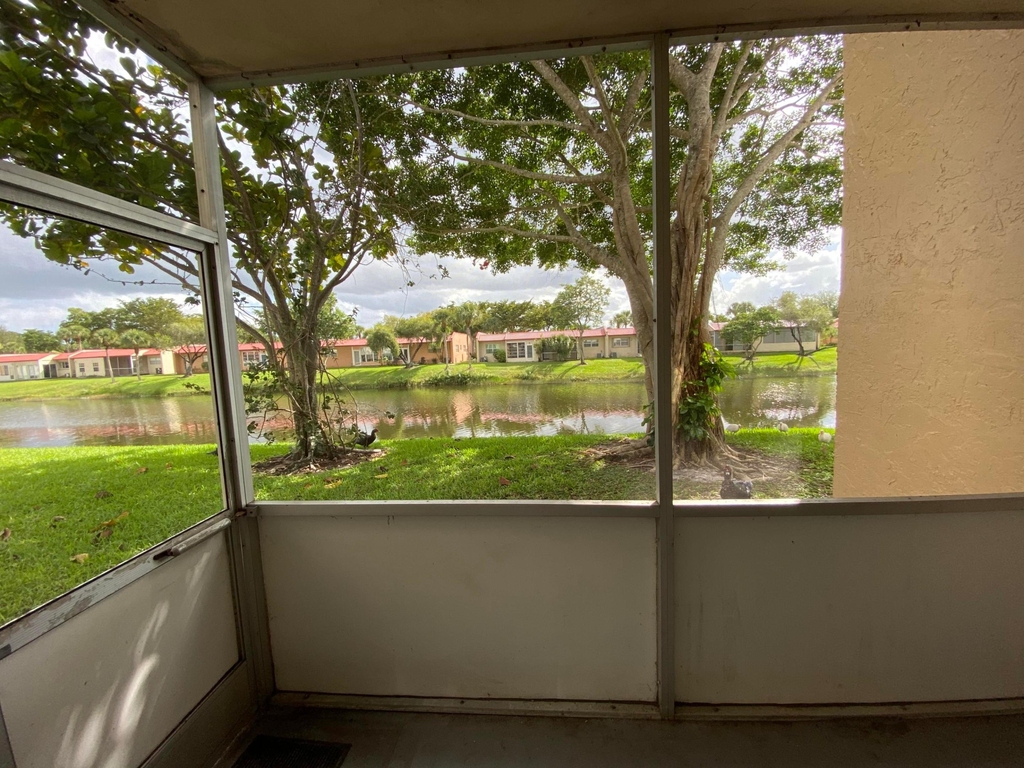 138 Lake Frances Drive - Photo 10
