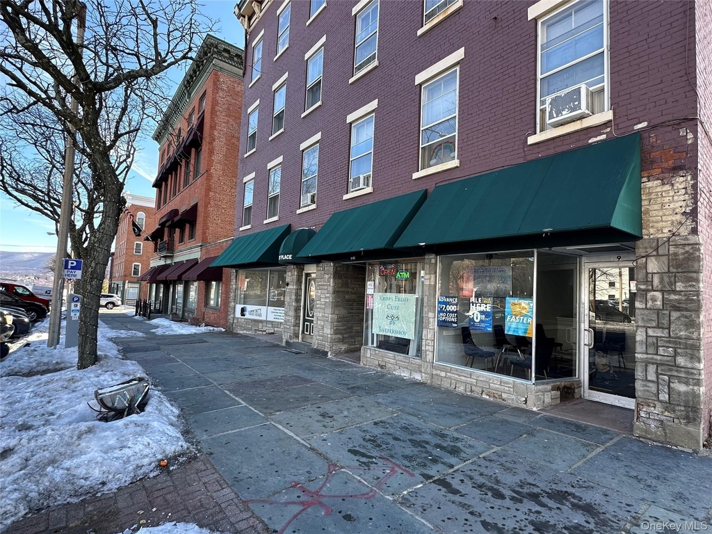 87 Broadway - Photo 33
