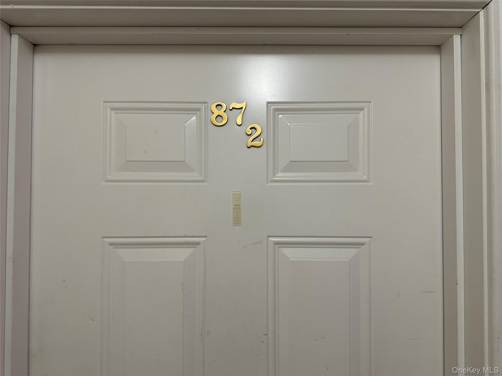 87 Broadway - Photo 2