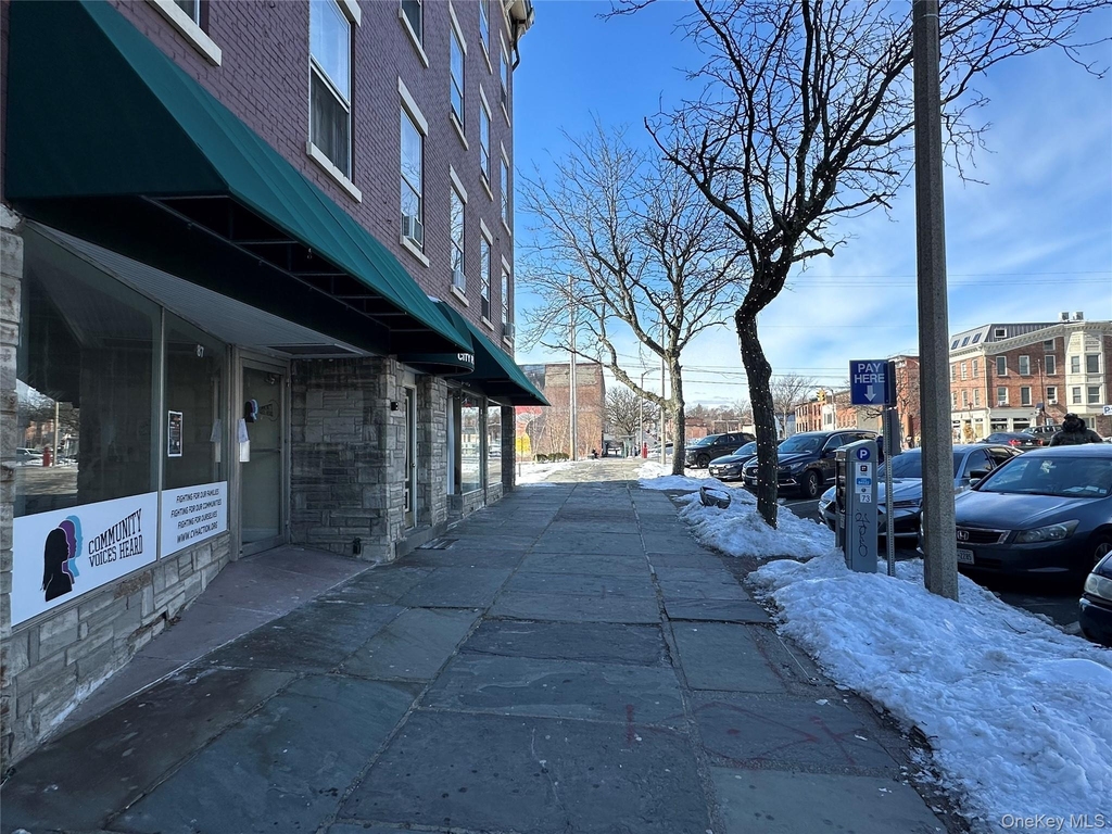 87 Broadway - Photo 34