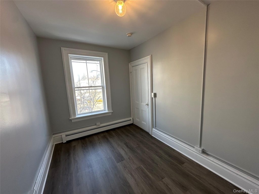 87 Broadway - Photo 30