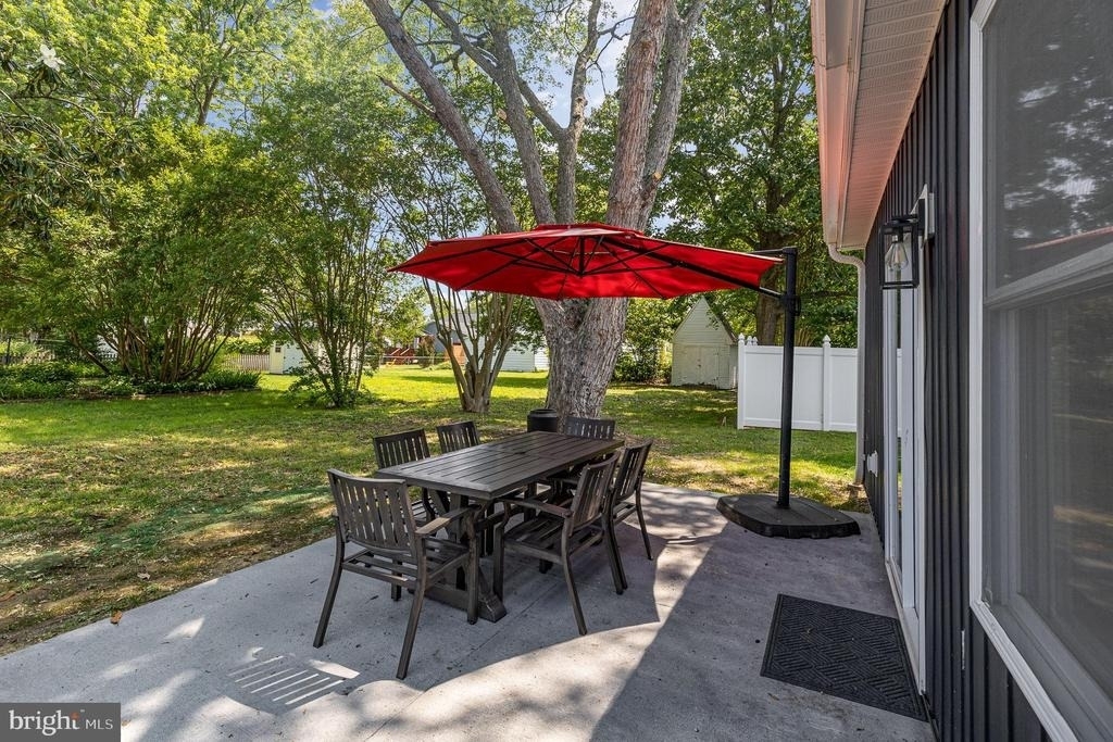 530 Monroe Bay Avenue - Photo 11