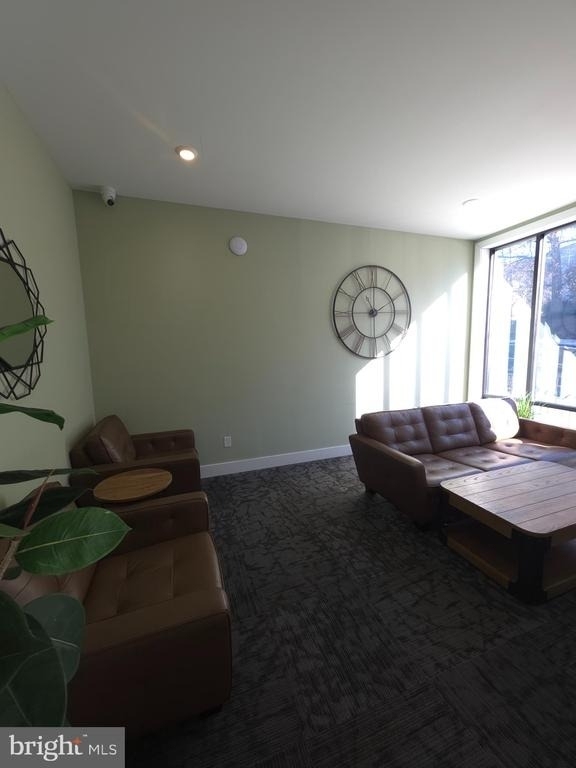 3503 Midvale Avenue - Photo 3