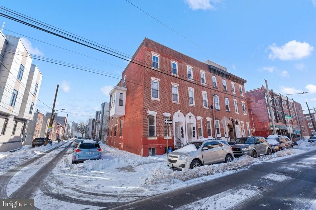 1319 N 19th Street - Photo 2