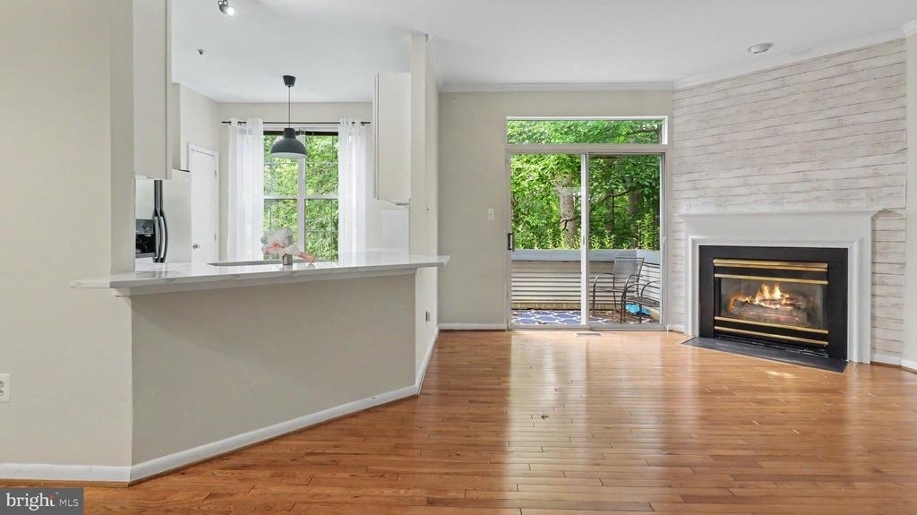 10225 Cove Ledge Court - Photo 8