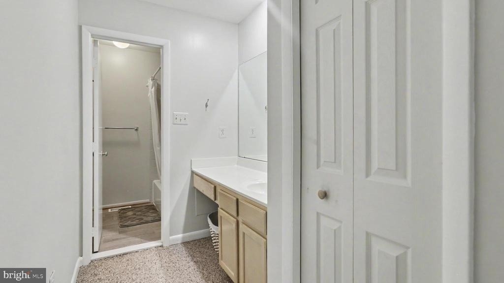 10225 Cove Ledge Court - Photo 28
