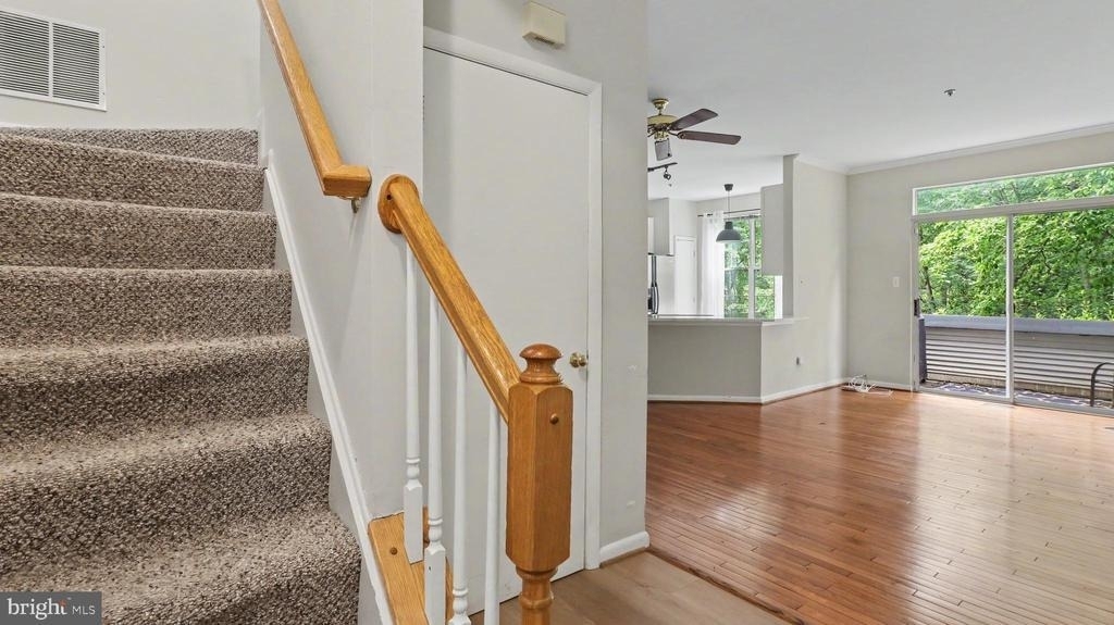10225 Cove Ledge Court - Photo 21