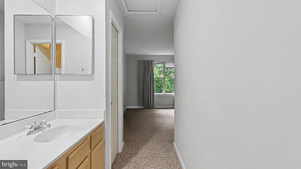 10225 Cove Ledge Court - Photo 27