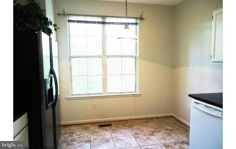 10225 Cove Ledge Court - Photo 7