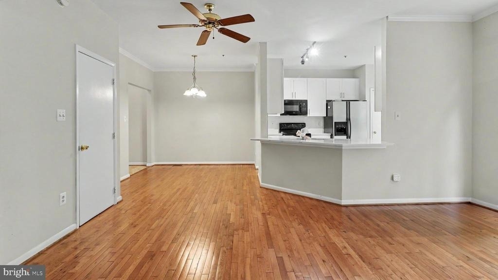10225 Cove Ledge Court - Photo 12