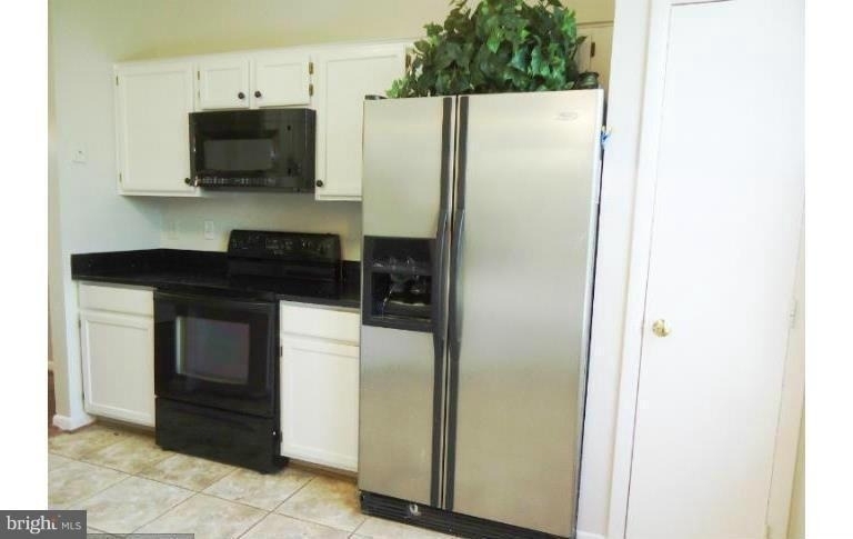 10225 Cove Ledge Court - Photo 6