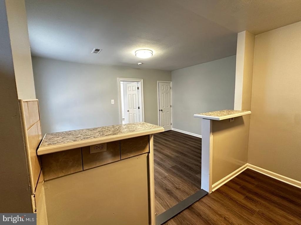 4632 Hillside Road Se - Photo 7