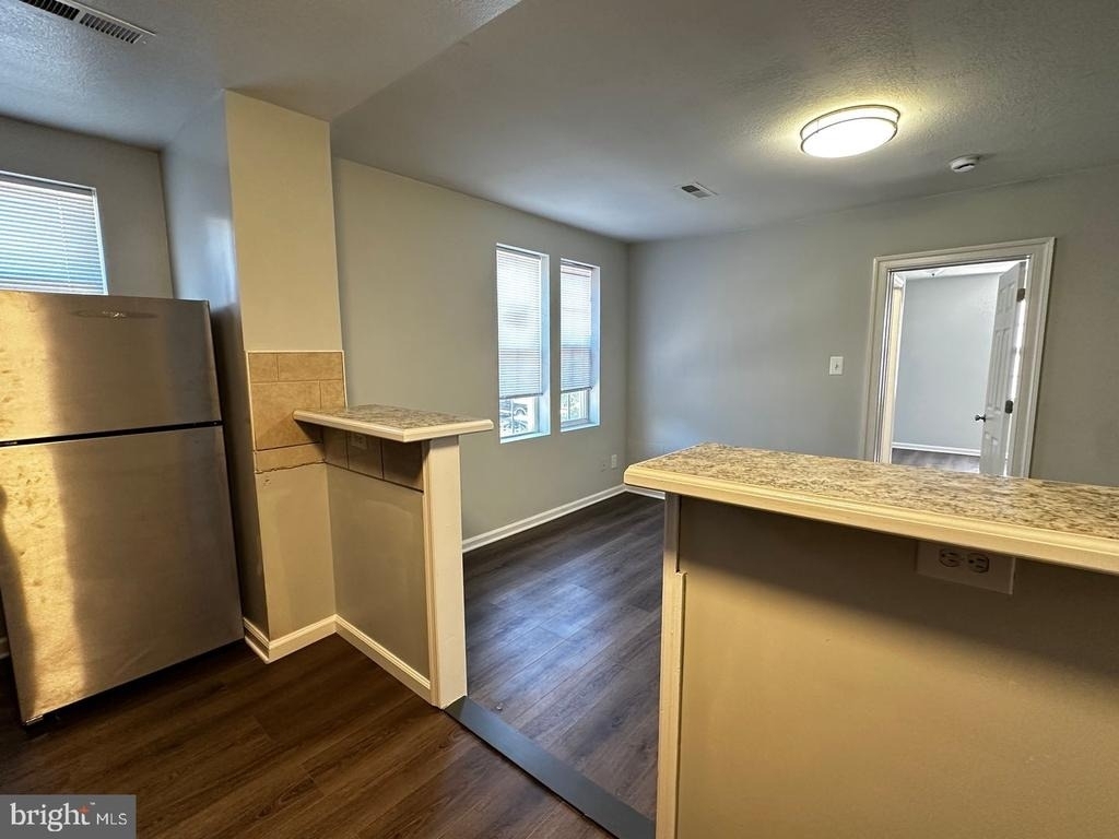 4632 Hillside Road Se - Photo 8