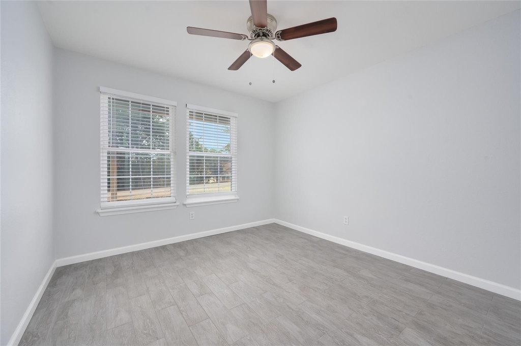 15302 Cavalier Canyon Dr - Photo 10