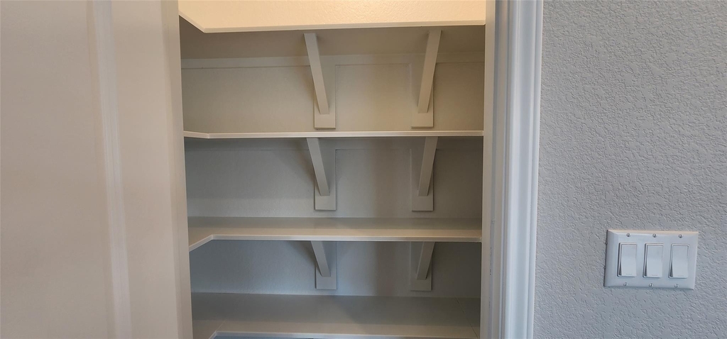 408 Los Olives Ln - Photo 11