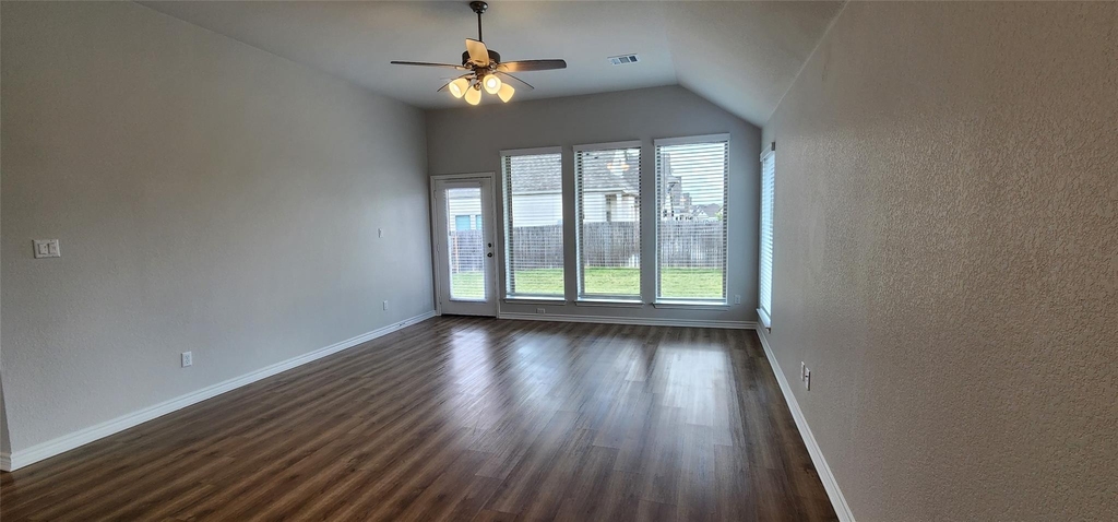 408 Los Olives Ln - Photo 12