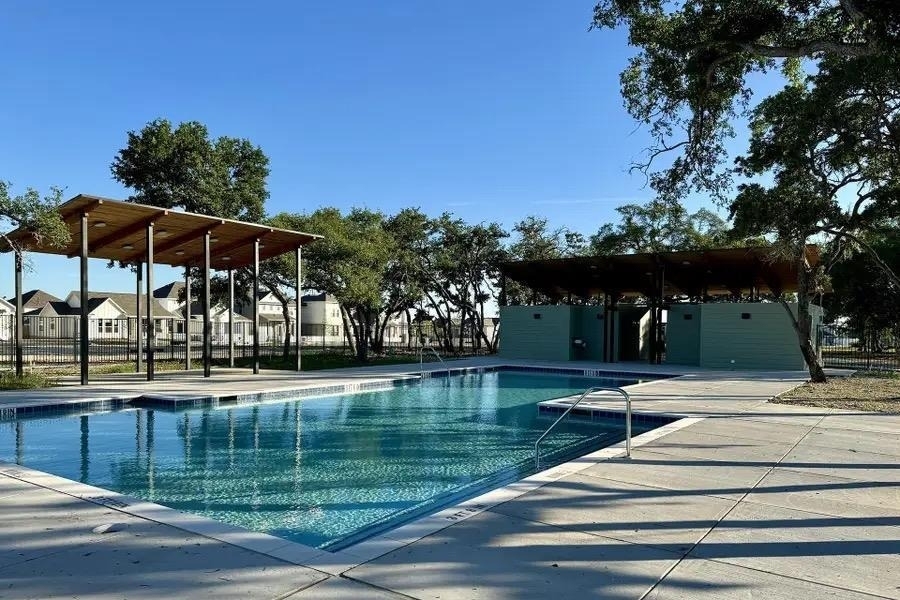 132 Condesa St - Photo 21