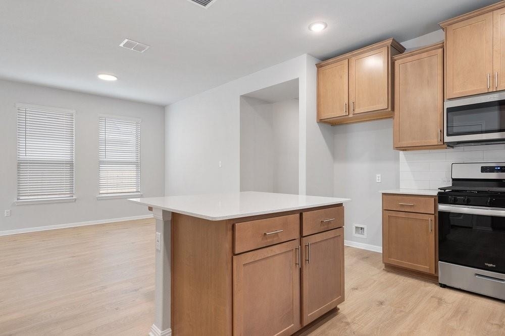 132 Condesa St - Photo 8