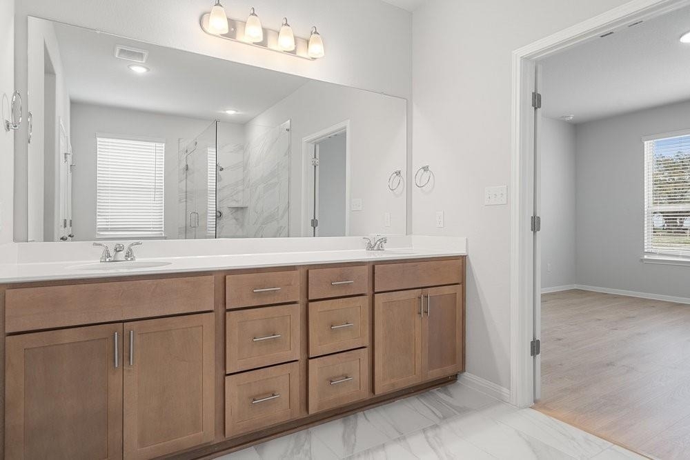 132 Condesa St - Photo 12